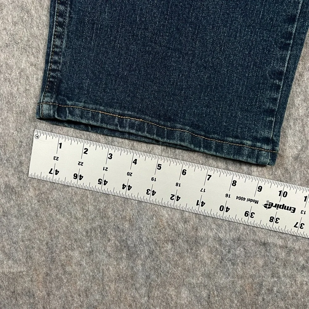 Wrangler‎ Men's Jeans Size 46x30 Blue Denim Dark Wash Straight Work Pants
